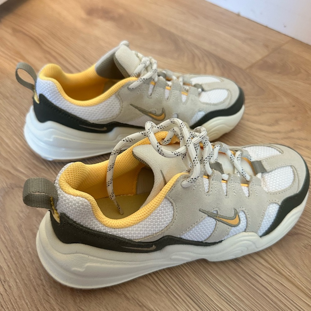 Nike White and Yellow Sneakers with Chunky Design and Cushioned Midsole